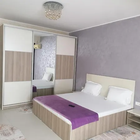 King 3 * Mamaia